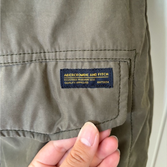 Abercrombie and Fitch Olive Parka Jacket - Picture 5 of 9